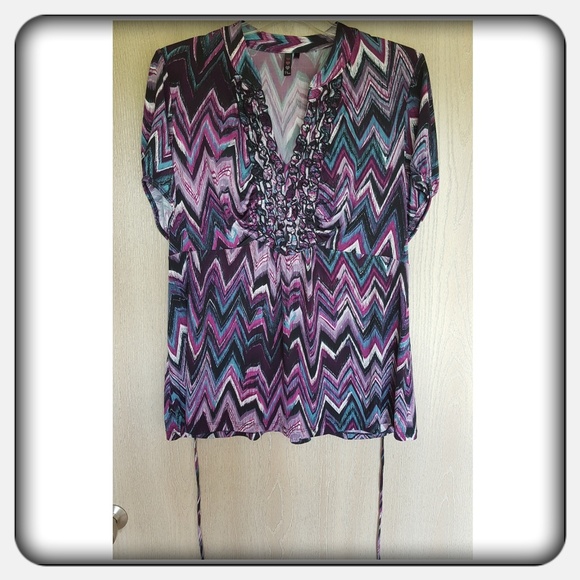 Tops - EUC Woman's Top Size 3X